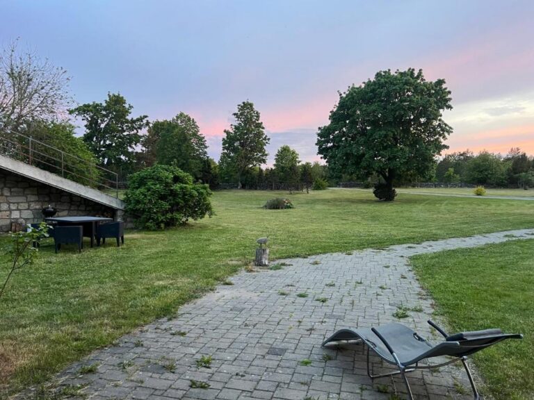 kangru-holiday-home-sunset